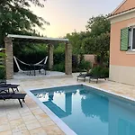 Lallo Living Villa Virós