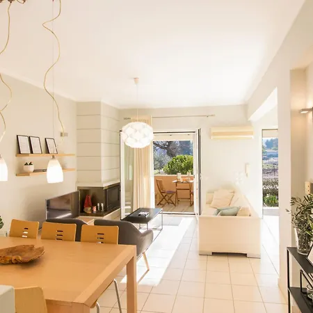 Вилла Lallo Living Viros